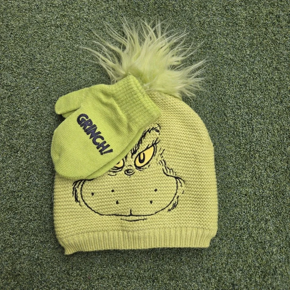 The Grinch Beanie With Mittens Toddler One Size Green